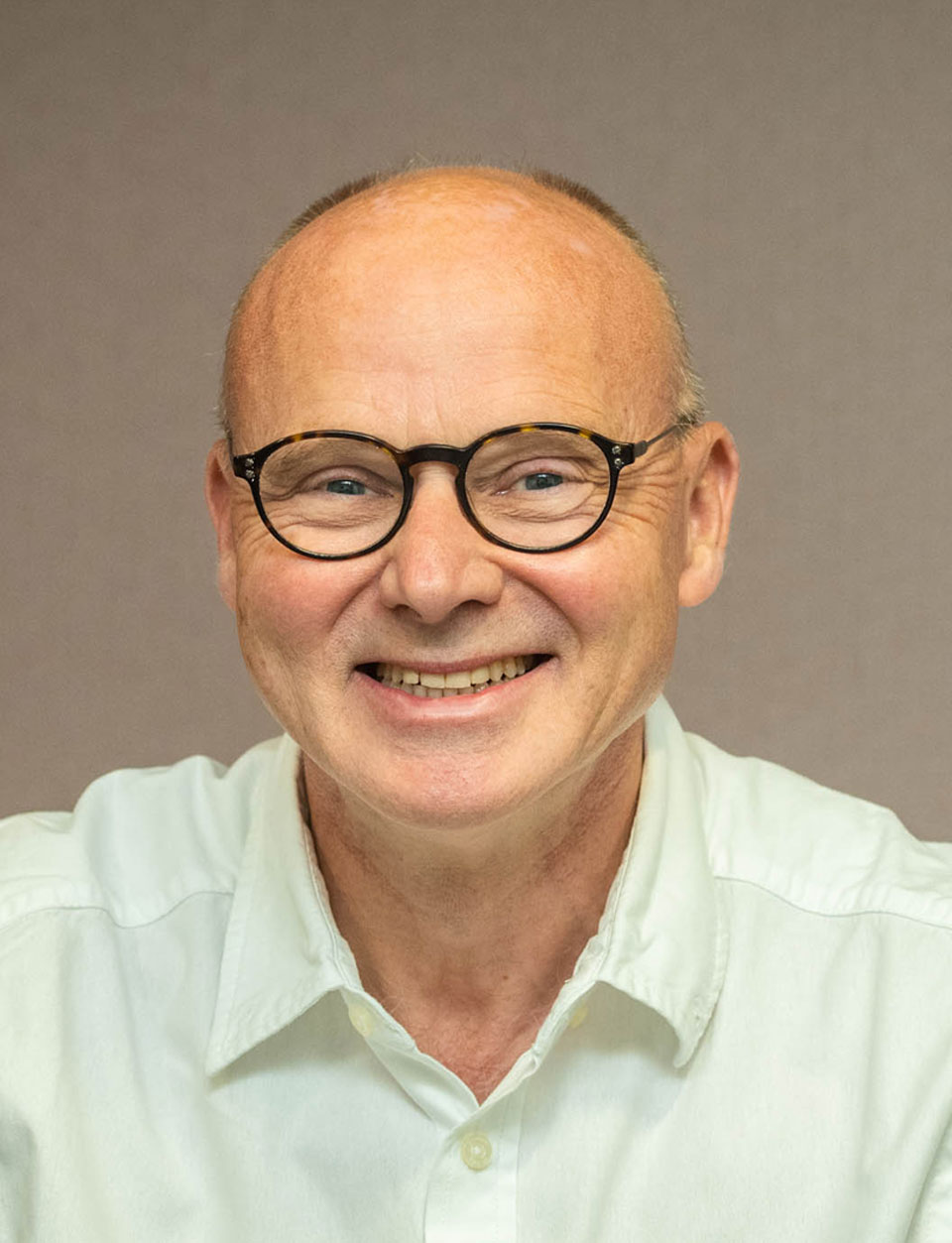 Dr Mike Davies